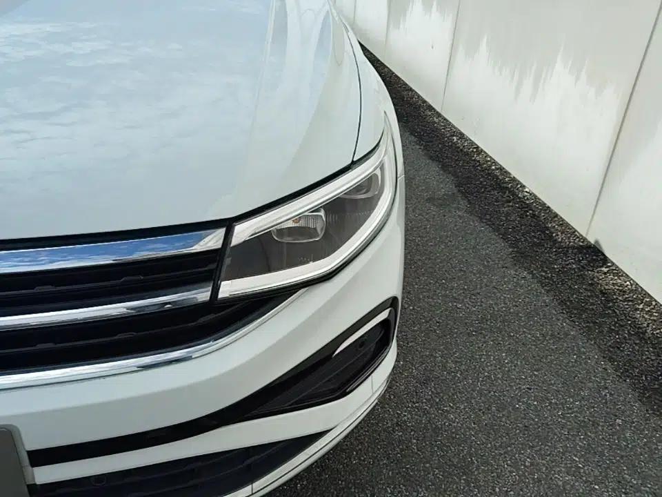 Volkswagen Bora 2023 200TSI DSG Enjoyment Edition — миниатюра 8