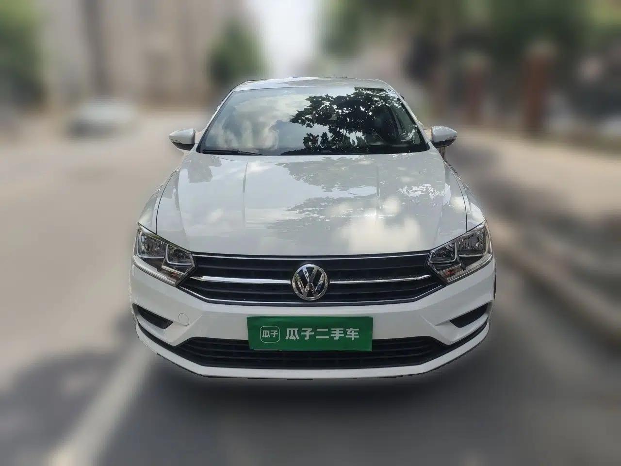 Volkswagen Bora 2019 Bora·Legend 1.5L Automatic Fashion Edition China VI Standard — миниатюра 2