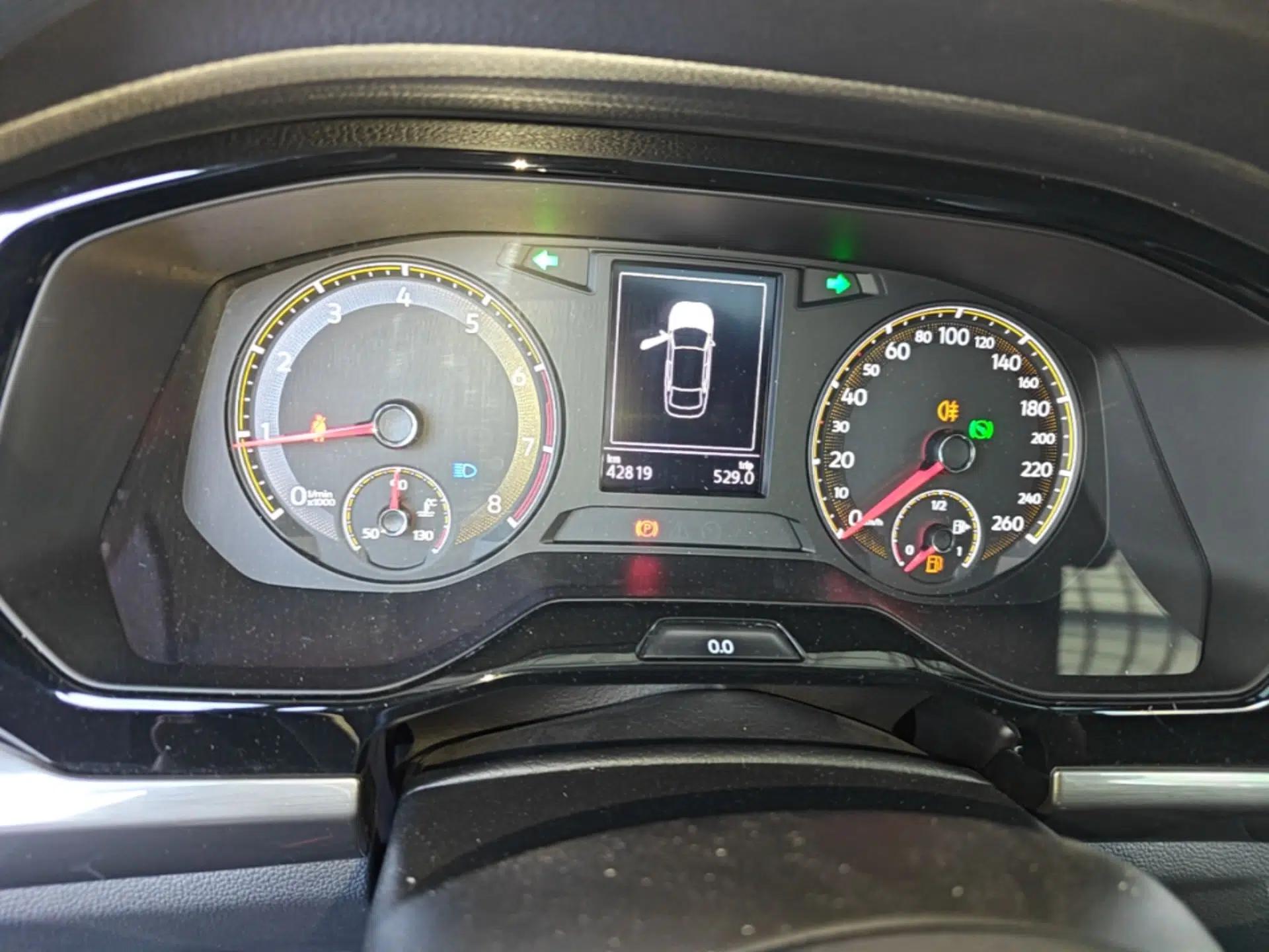 Volkswagen Bora 2021 1.5L Automatic Comfort Smart Connect Edition — миниатюра 14