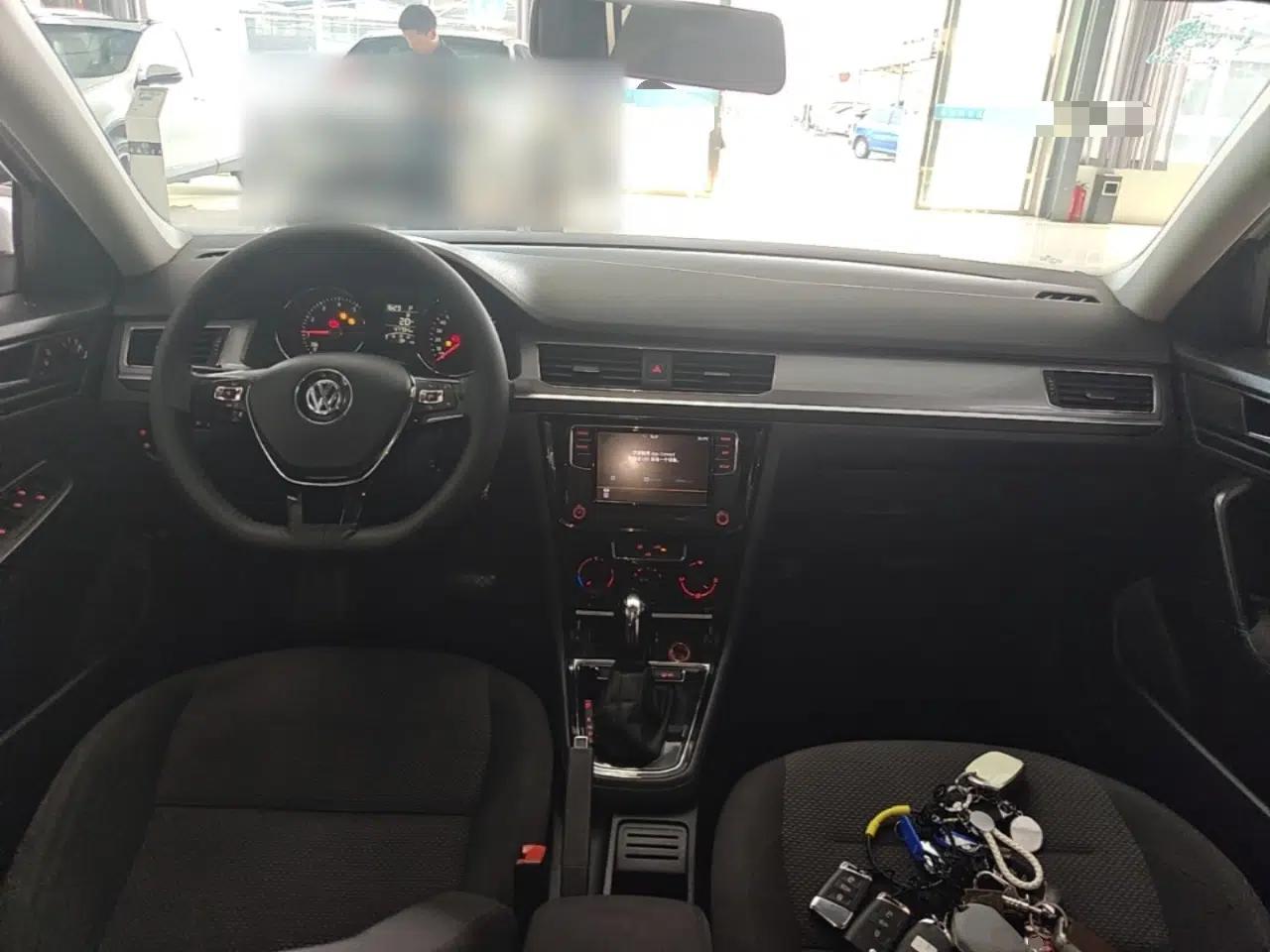 Volkswagen Bora 2019 Bora Legend 1.5L Automatic Leading Model China VI Standard — миниатюра 12
