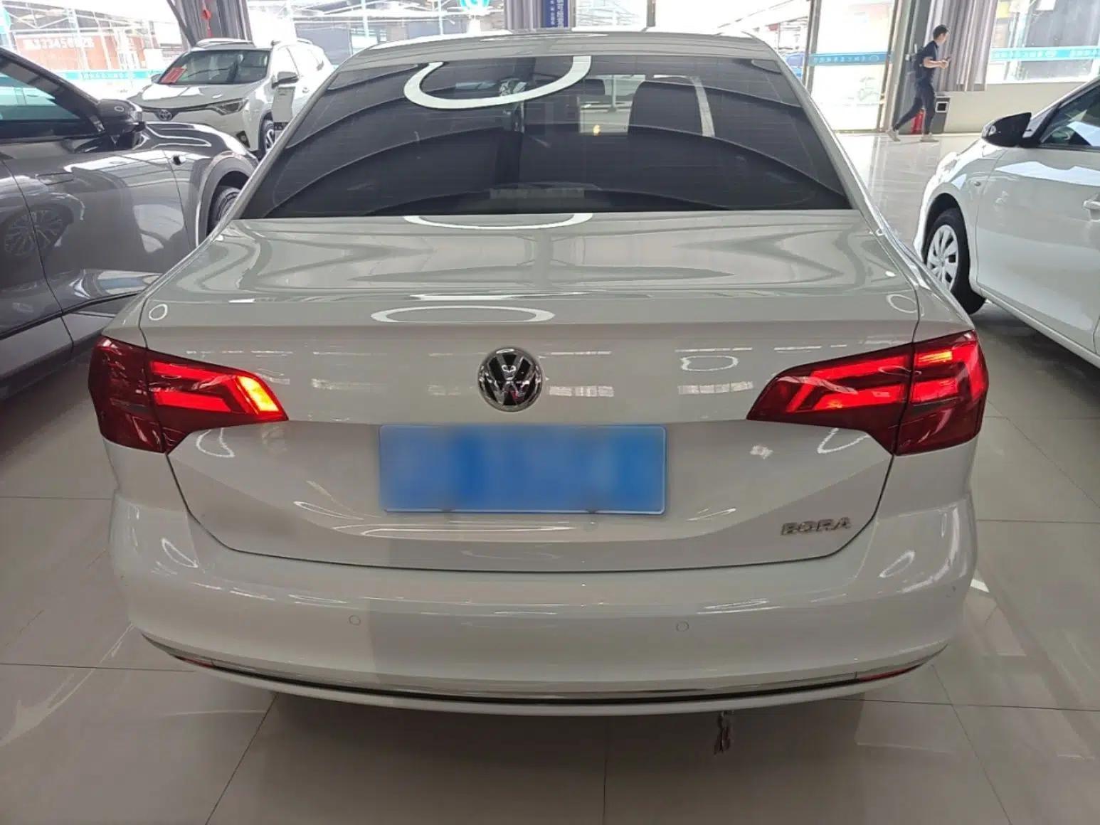 Volkswagen Bora 2019 Bora Legend 1.5L Automatic Leading Model China VI Standard — миниатюра 5