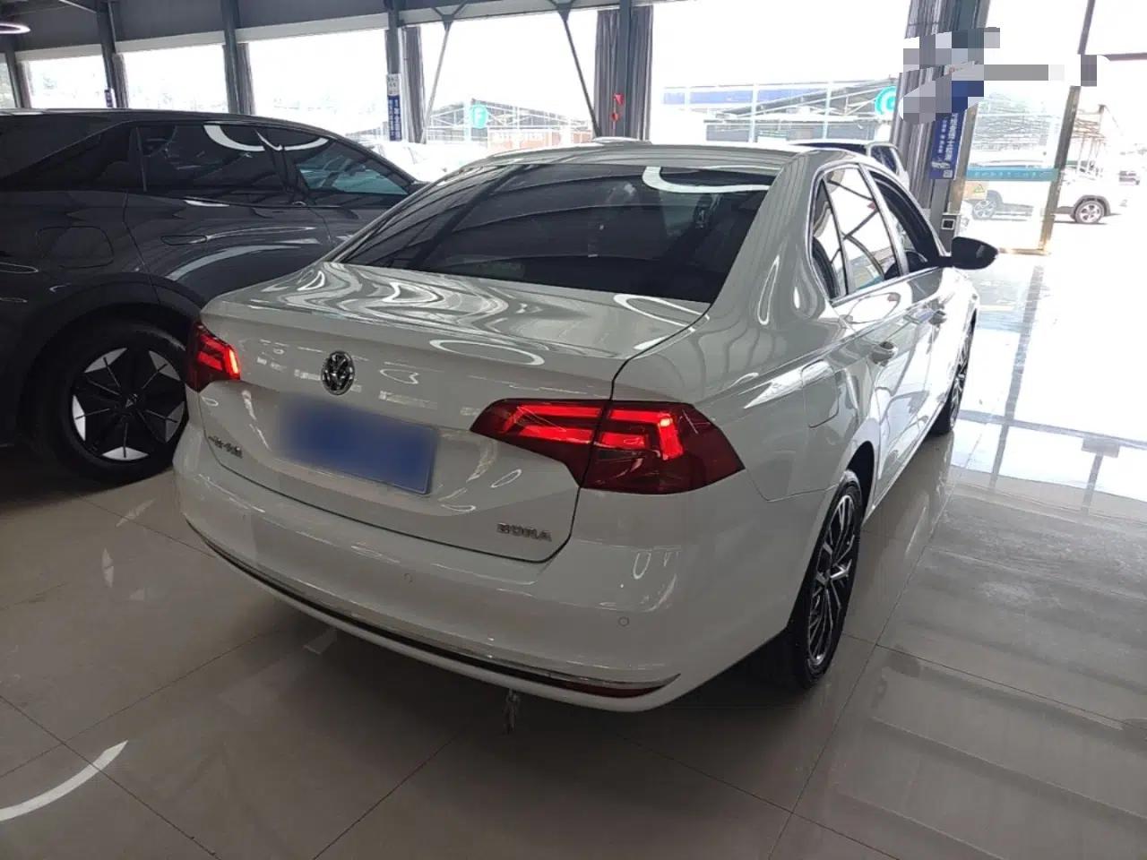 Volkswagen Bora 2019 Bora Legend 1.5L Automatic Leading Model China VI Standard — миниатюра 6