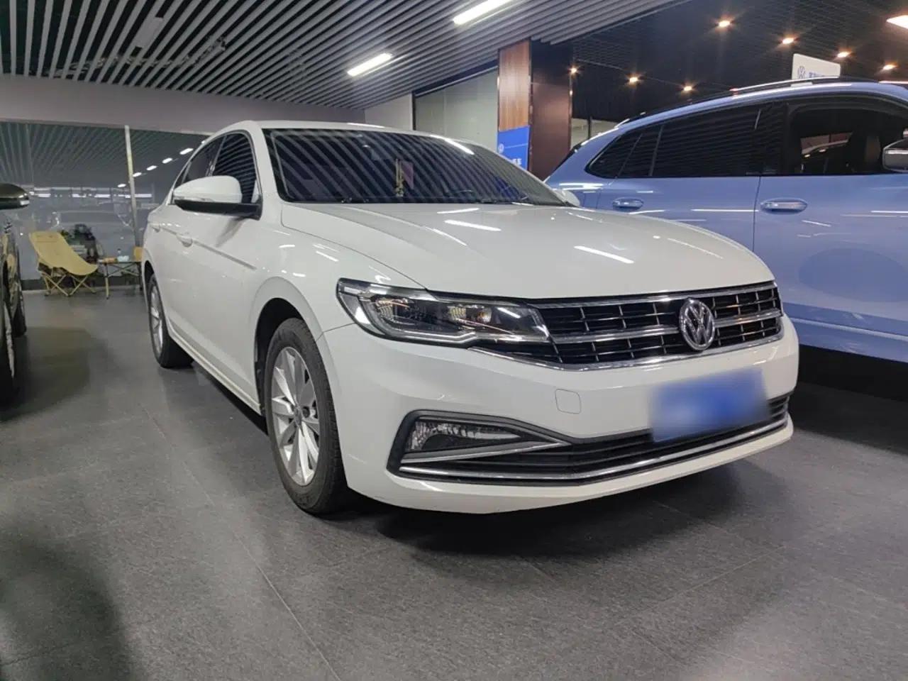 Volkswagen Bora 2020 1.5L Automatic Comfort Model — миниатюра 3