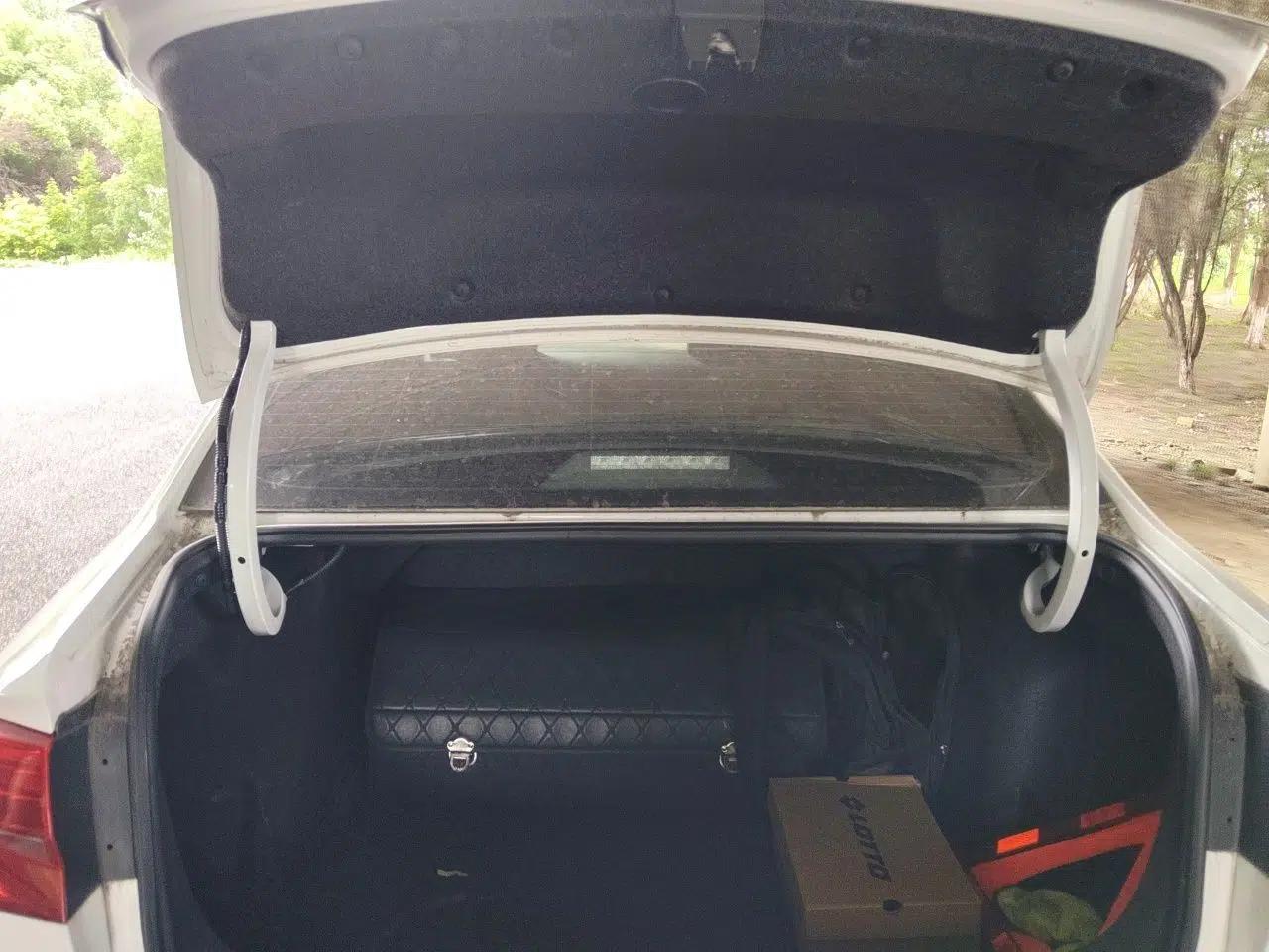 Volkswagen Bora 2019 Facelift Bora·Legend 1.5L Automatic Fashion Edition China VI Standard — миниатюра 19