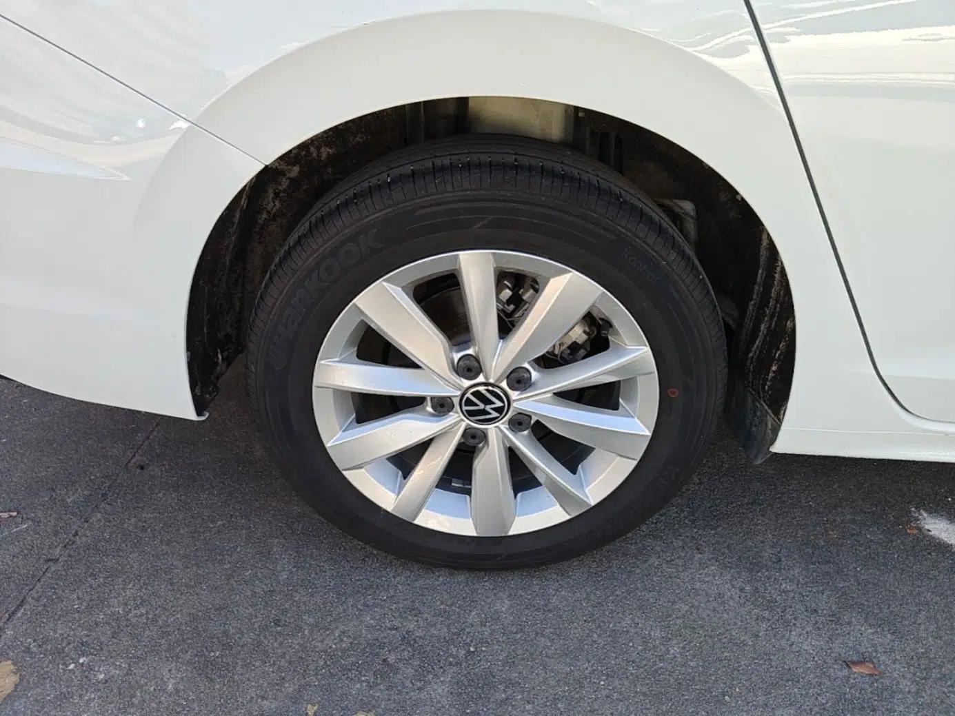 Volkswagen Bora 2021 1.5L Automatic Comfort Smart Connect Edition — миниатюра 11