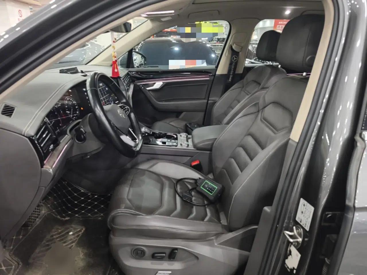 Volkswagen Touareg 2021 2.0 TSI Ruiyi Edition — миниатюра 17