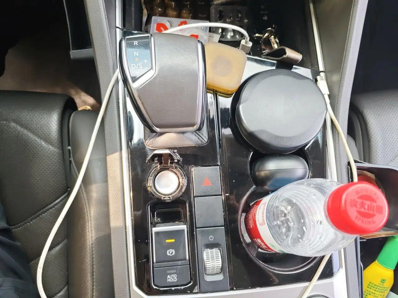 Volkswagen Touareg 2019 2.0 TSI Ruiyi Edition China V Standard — миниатюра 14