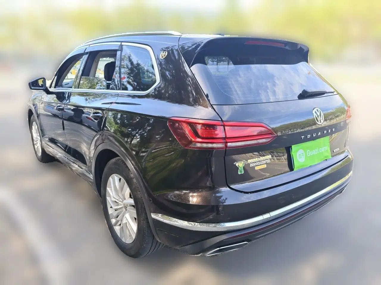 Volkswagen Touareg 2019 2.0 TSI Ruiyi Edition China V Standard — миниатюра 4