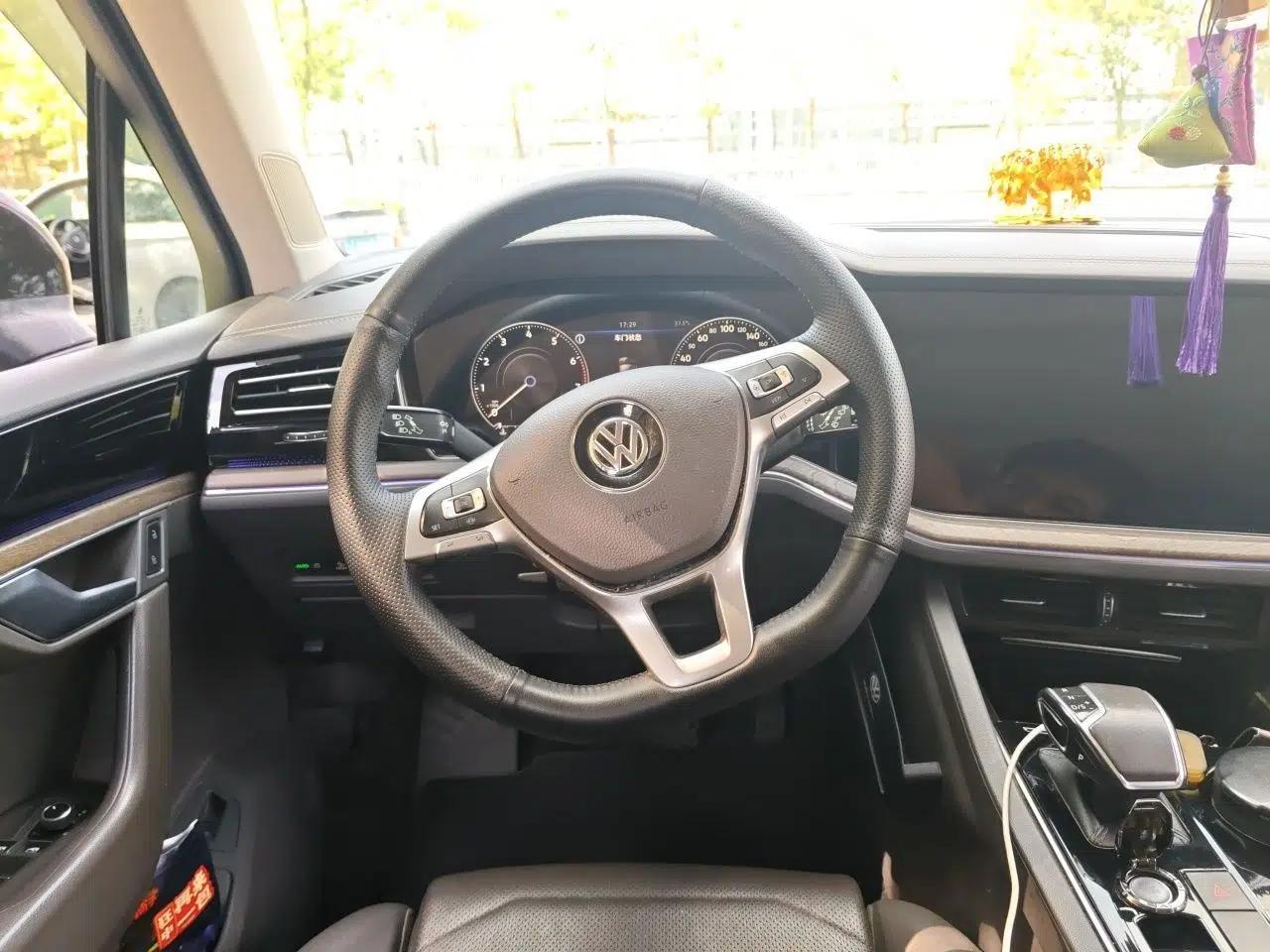 Volkswagen Touareg 2019 2.0 TSI Ruiyi Edition China V Standard — миниатюра 10