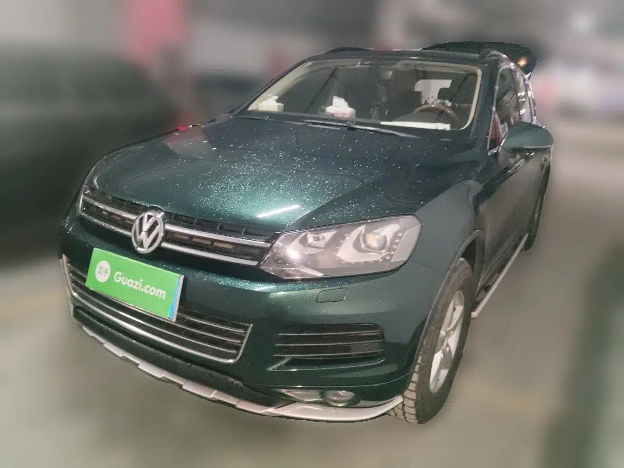 Volkswagen Touareg 2011 3.0 TDI Diesel Comfort Version — миниатюра 1