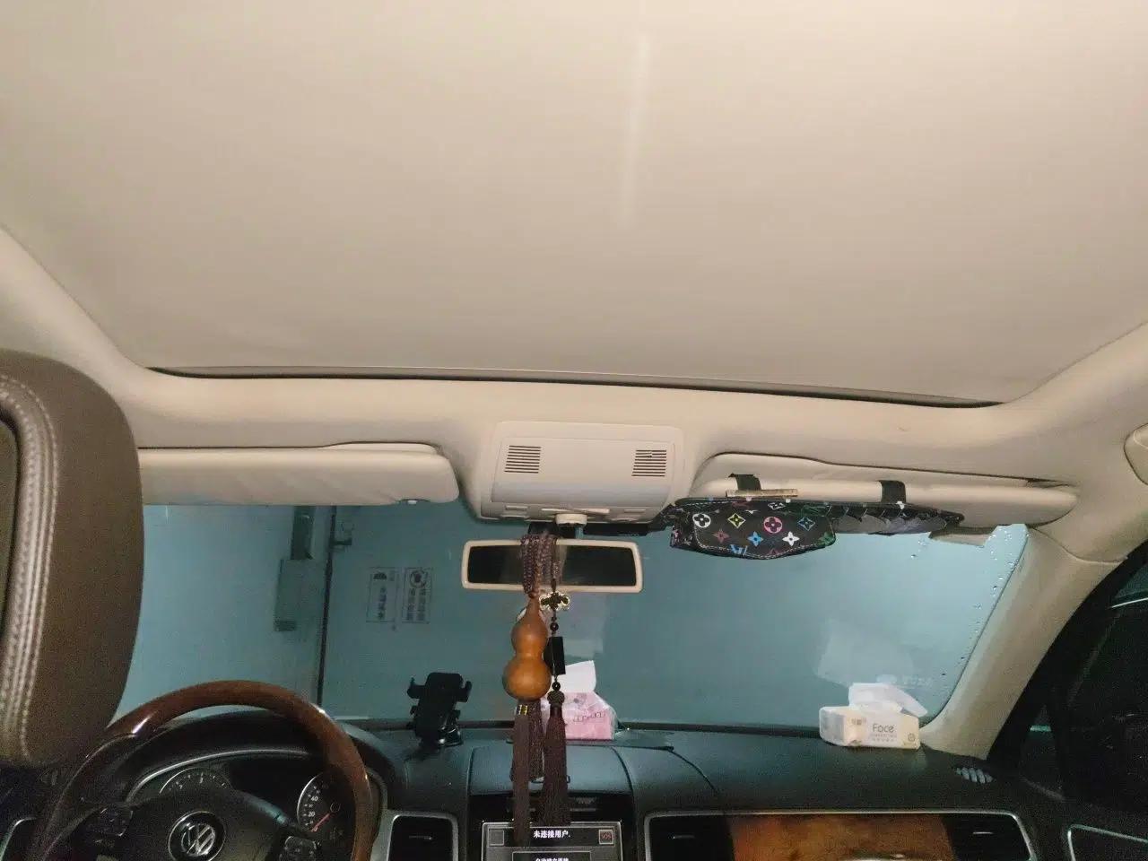 Volkswagen Touareg 2011 3.0 TDI Diesel Comfort Version — миниатюра 18