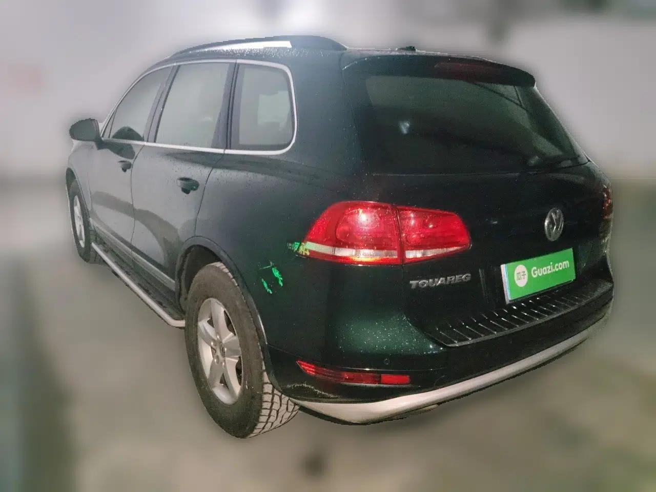 Volkswagen Touareg 2011 3.0 TDI Diesel Comfort Version — миниатюра 4