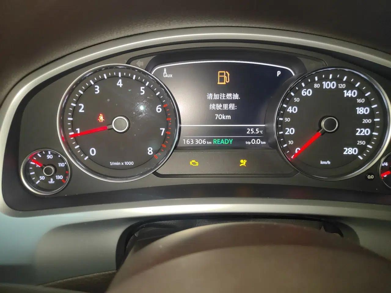 Volkswagen Touareg 2011 3.0 TSI Hybrid — миниатюра 12