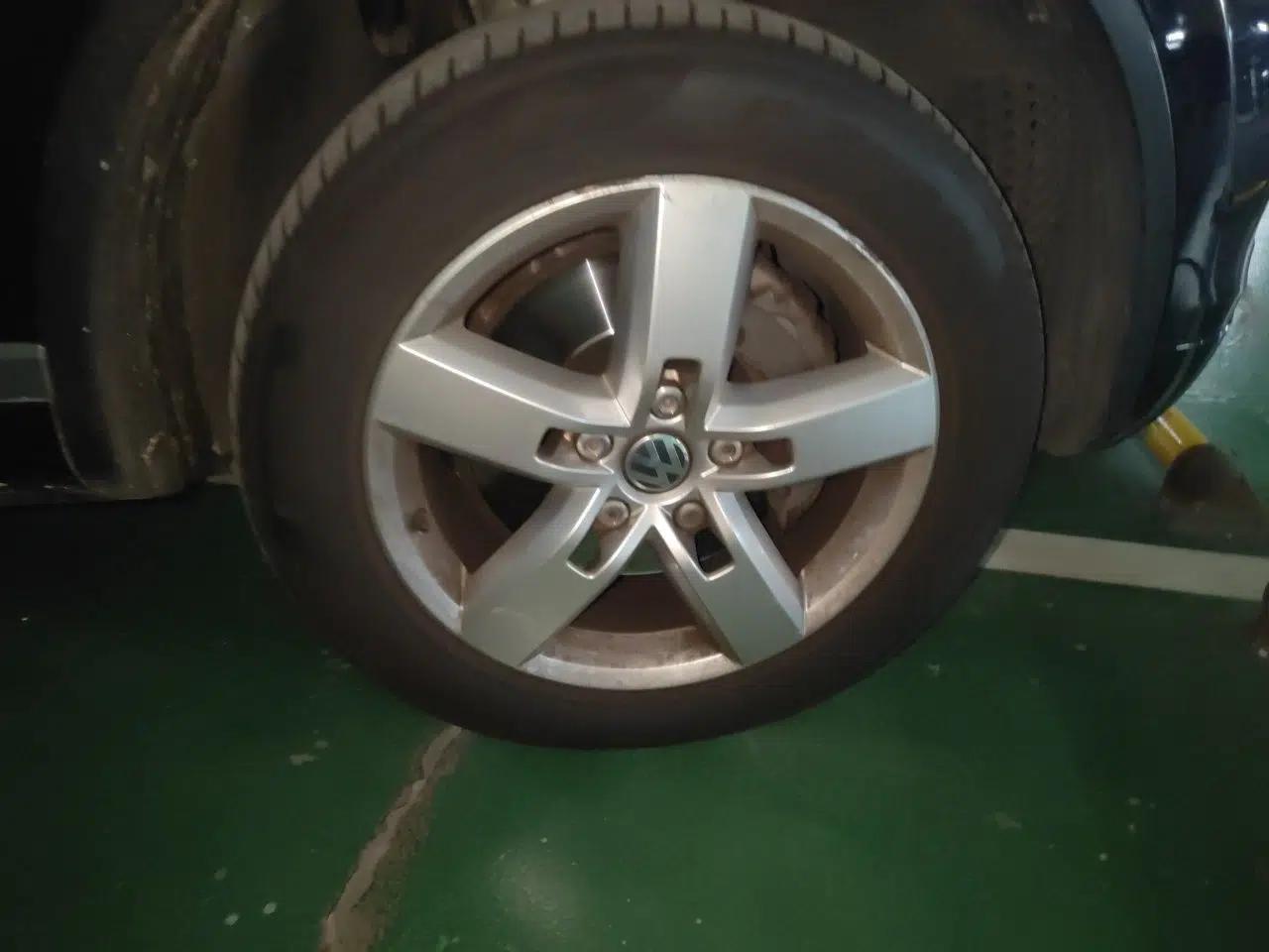 Volkswagen Touareg 2011 3.0 TSI Hybrid — миниатюра 8