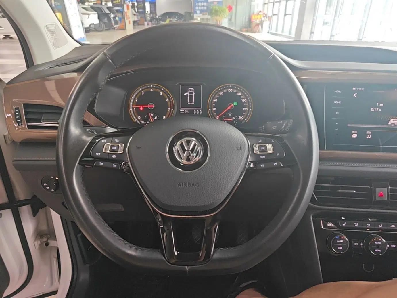 Volkswagen Tharu 2020 280TSI Two-Wheel Drive Luxury Edition China VI Standard — миниатюра 13
