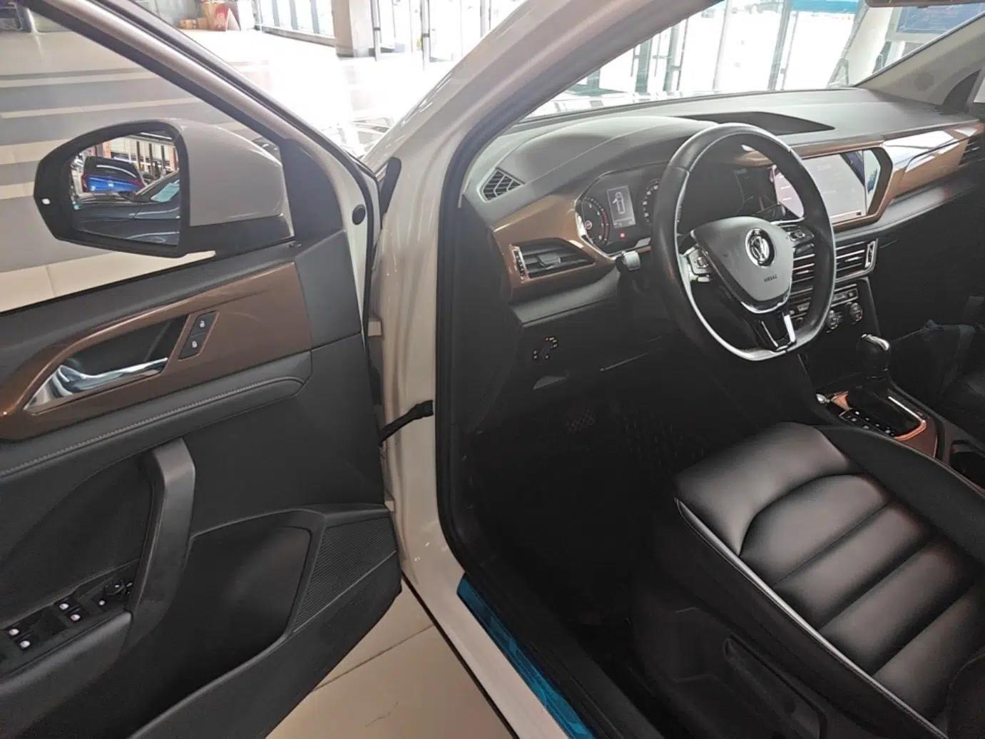 Volkswagen Tharu 2020 280TSI Two-Wheel Drive Luxury Edition China VI Standard — миниатюра 18