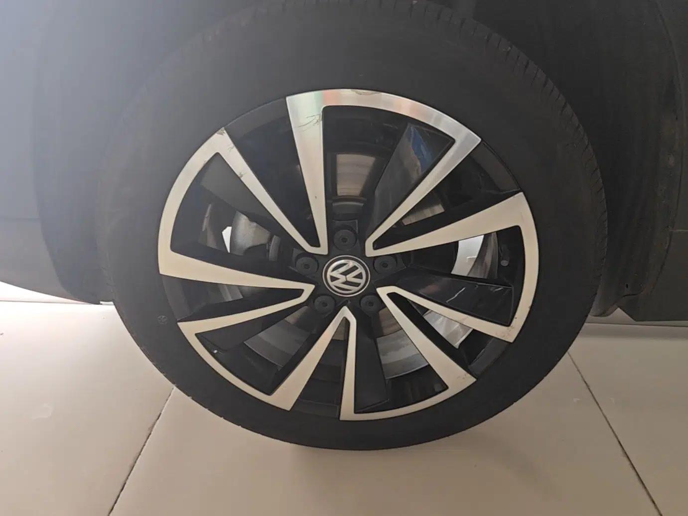 Volkswagen Tharu 2020 280TSI Two-Wheel Drive Luxury Edition China VI Standard — миниатюра 10
