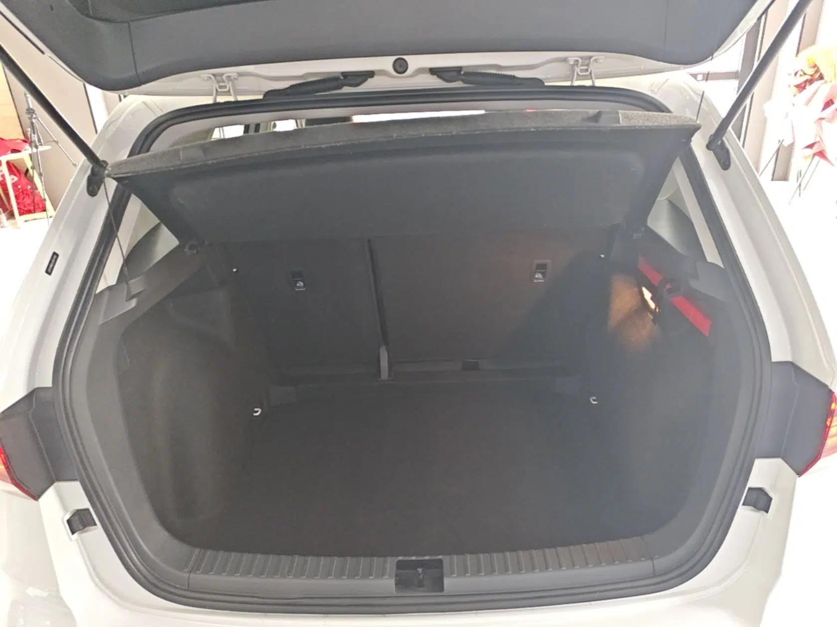 Volkswagen Tharu 2021 280TSI Two-Wheel Drive Comfort Edition — миниатюра 22