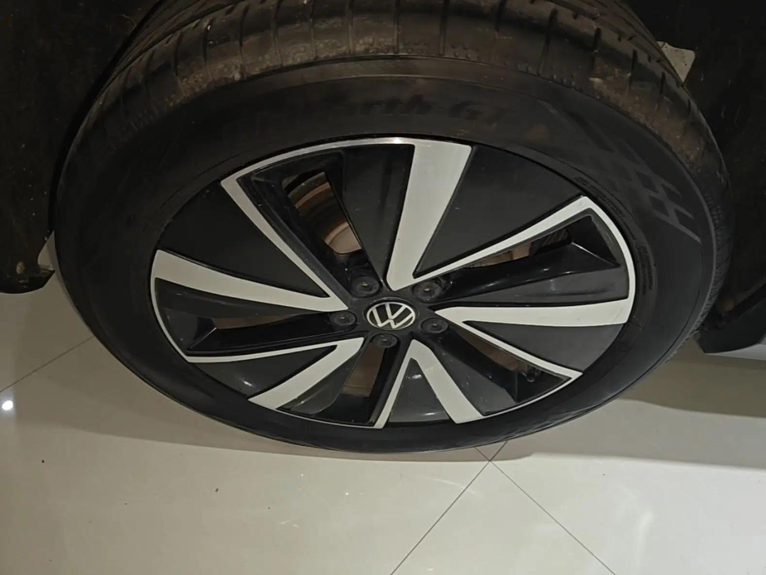 Volkswagen Tharu 2023 300TSI Two-Wheel-Drive Moonlight Edition — миниатюра 11
