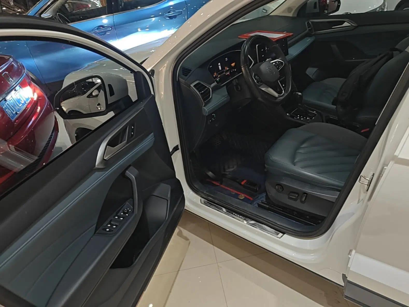 Volkswagen Tharu 2023 300TSI Two-Wheel-Drive Moonlight Edition — миниатюра 18