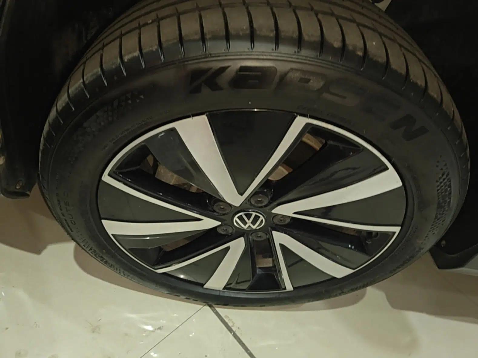 Volkswagen Tharu 2023 300TSI Two-Wheel-Drive Moonlight Edition — миниатюра 10