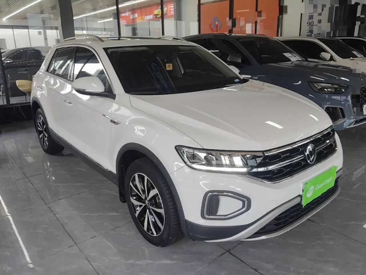 Volkswagen T-ROC 2023 280TSI DSG Two-Wheel Drive Time Edition — миниатюра 3