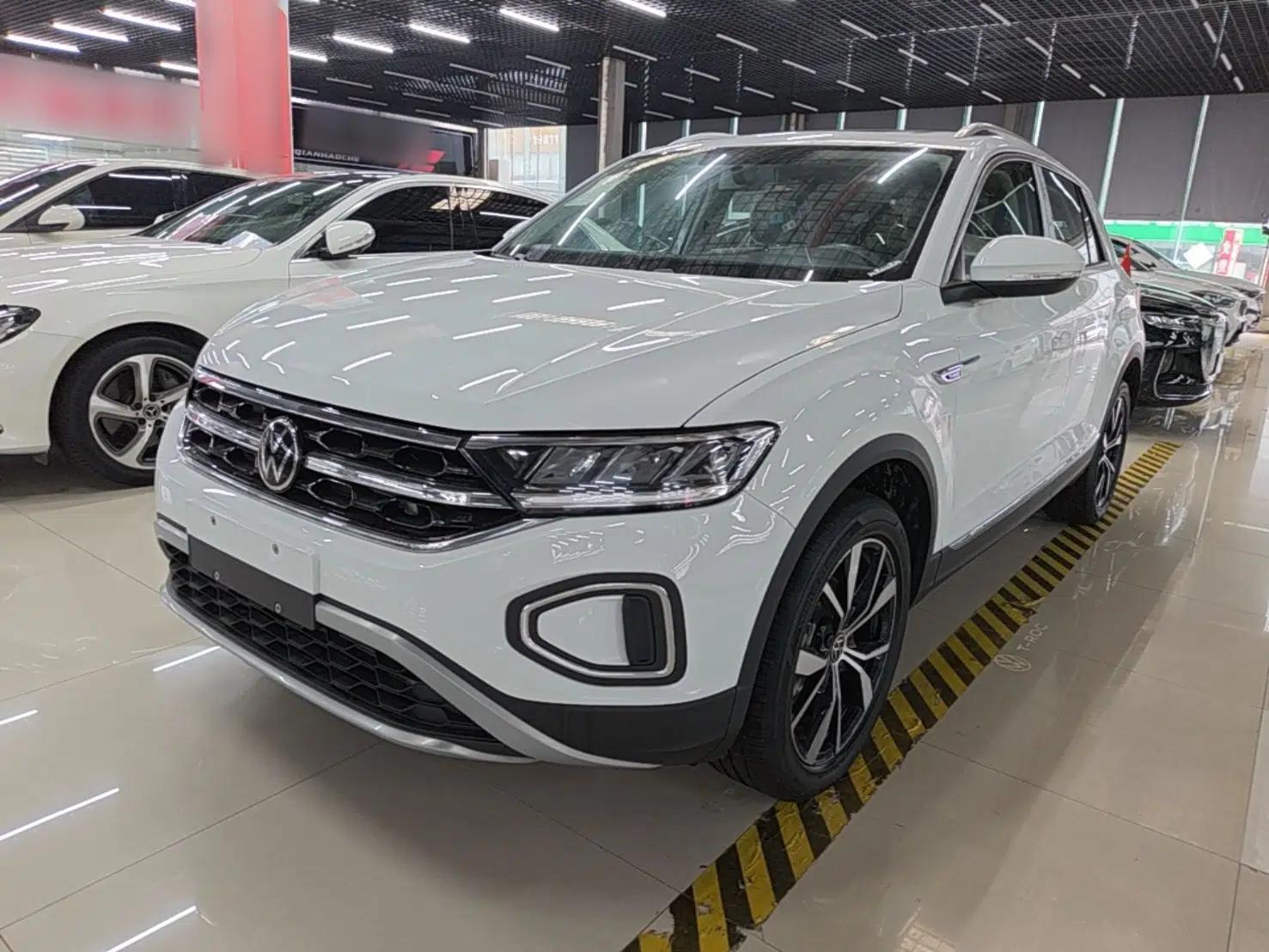 Volkswagen T-ROC 2026 Model 280TSI DSG Two-Wheel Drive Shiguang Edition — миниатюра 1
