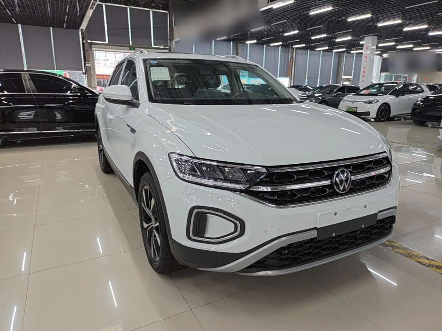 Volkswagen T-ROC 2026 Model 280TSI DSG Two-Wheel Drive Shiguang Edition — миниатюра 3