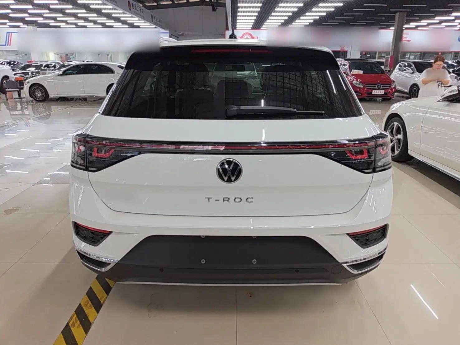 Volkswagen T-ROC 2026 Model 280TSI DSG Two-Wheel Drive Shiguang Edition — миниатюра 5