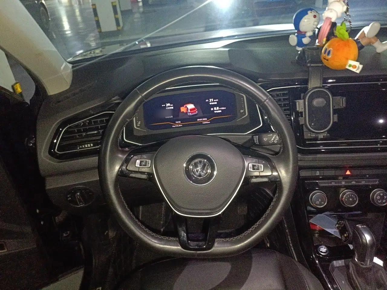 Volkswagen T-ROC 2020 280TSI DSG Two-Wheel Drive Comfort Version — миниатюра 10