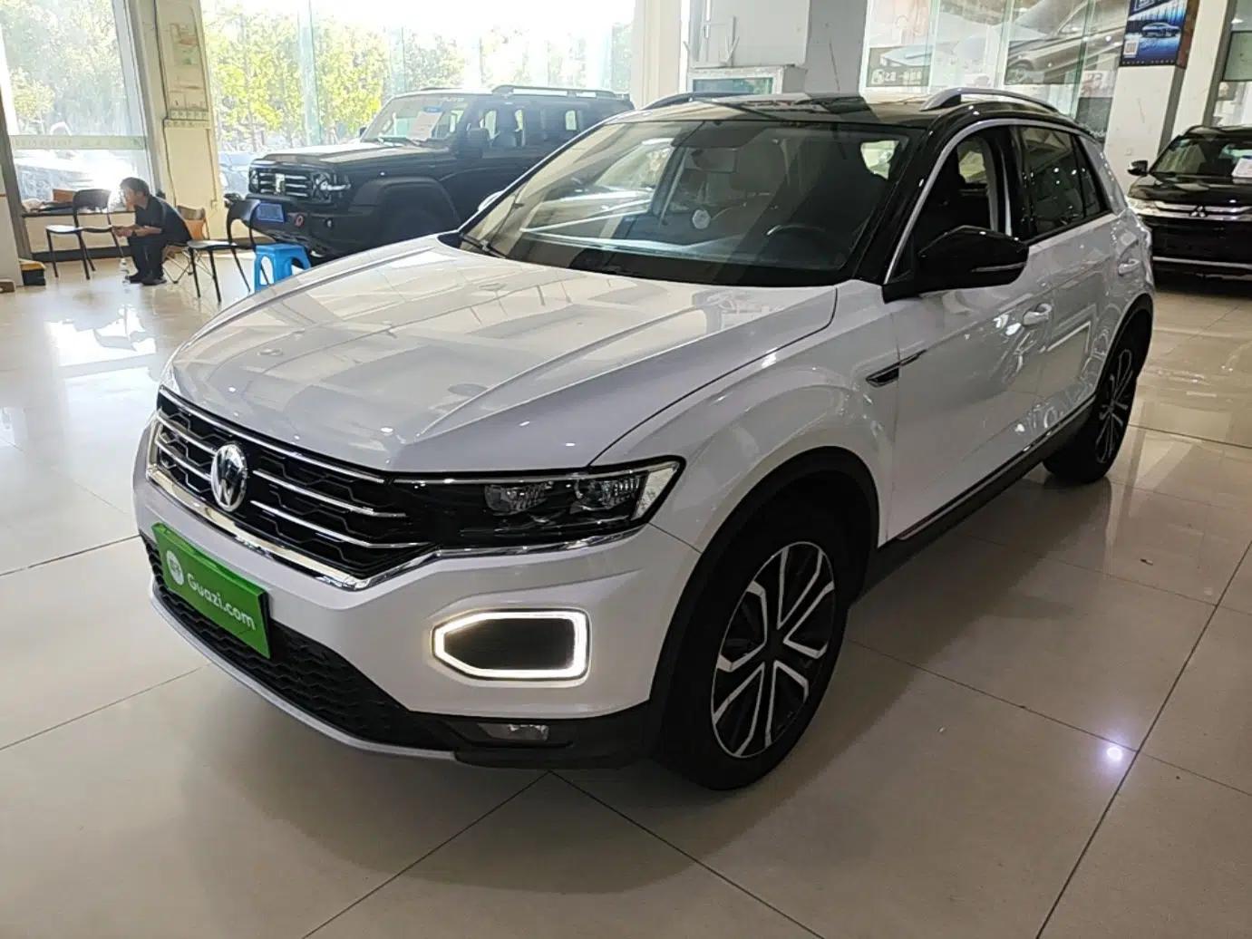 Volkswagen T-ROC 2019 280TSI DSG Two-Wheel Drive Comfort Version China VI Standard — миниатюра 1