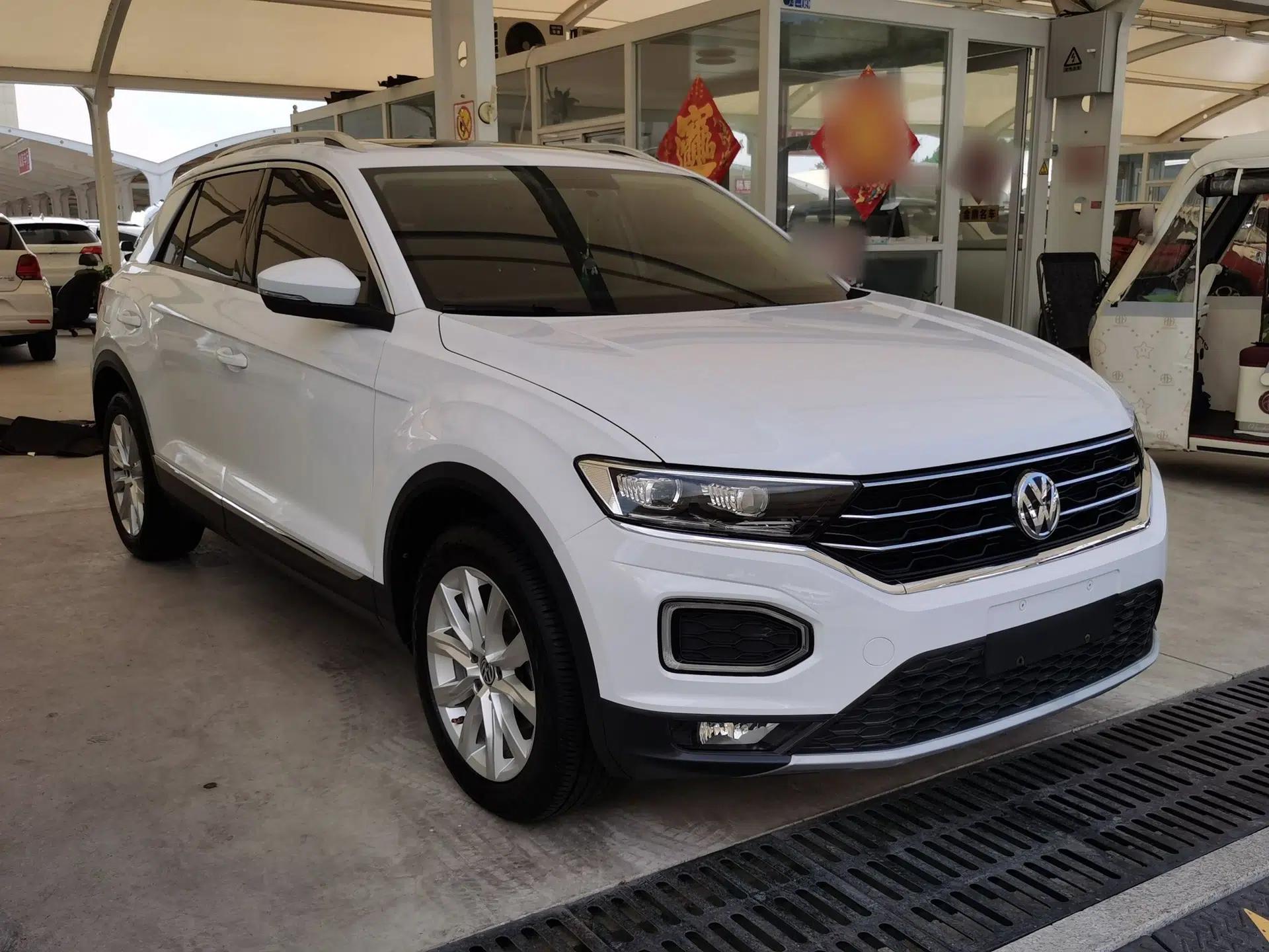 Volkswagen T-ROC 2018 230TSI DSG Two-Wheel Drive Advanced Version China V Standard — миниатюра 12
