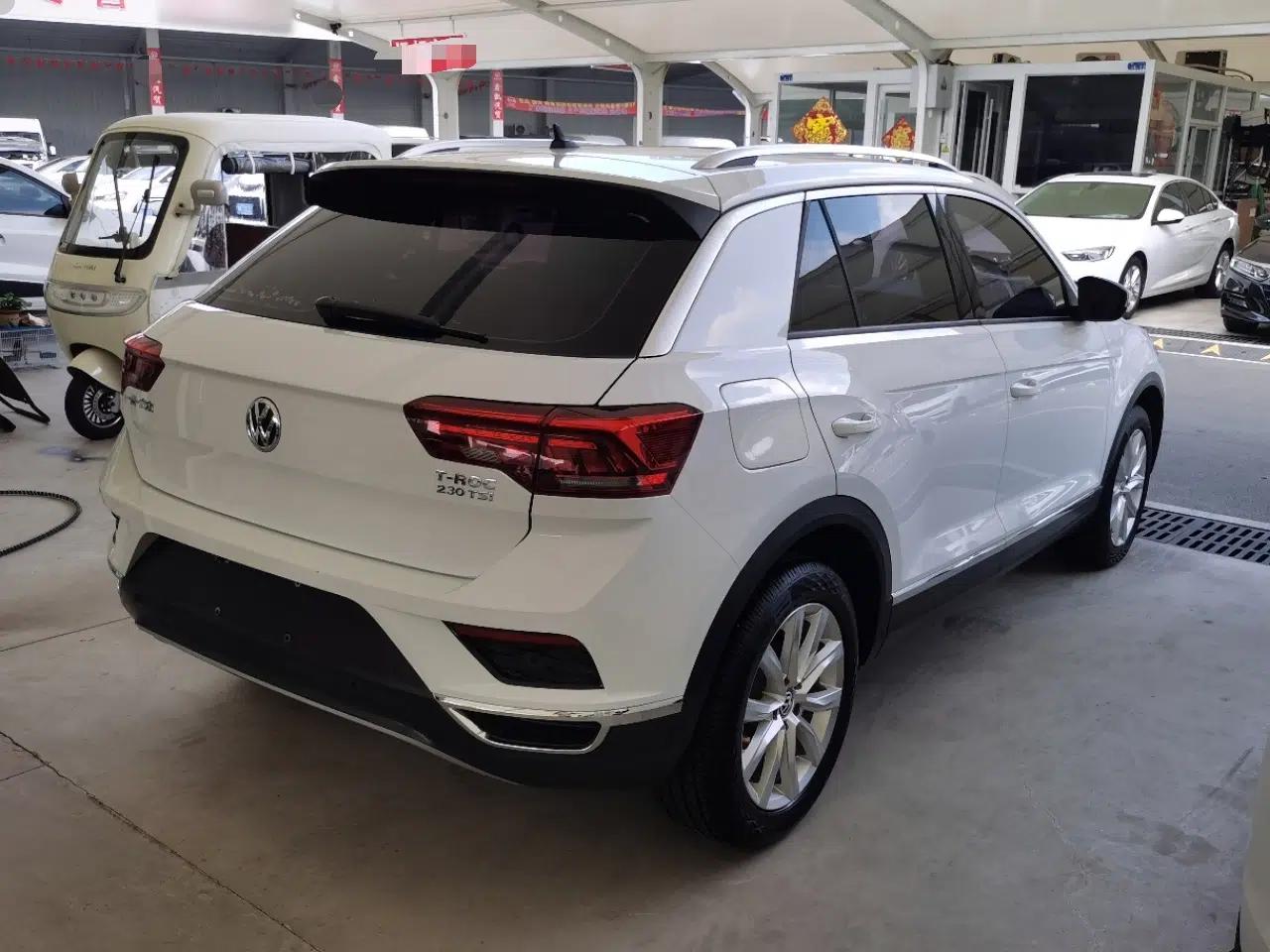 Volkswagen T-ROC 2018 230TSI DSG Two-Wheel Drive Advanced Version China V Standard — миниатюра 6