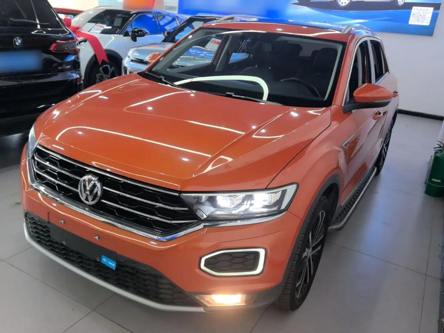 Volkswagen T-ROC 2020 280TSI DSG Two-Wheel Drive Comfort Version — миниатюра 1
