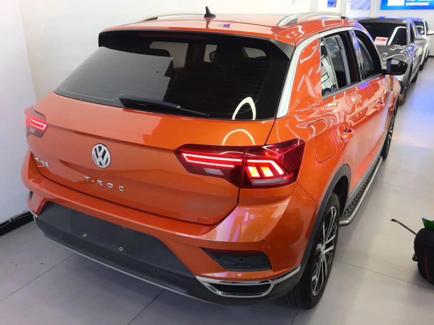 Volkswagen T-ROC 2020 280TSI DSG Two-Wheel Drive Comfort Version — миниатюра 6