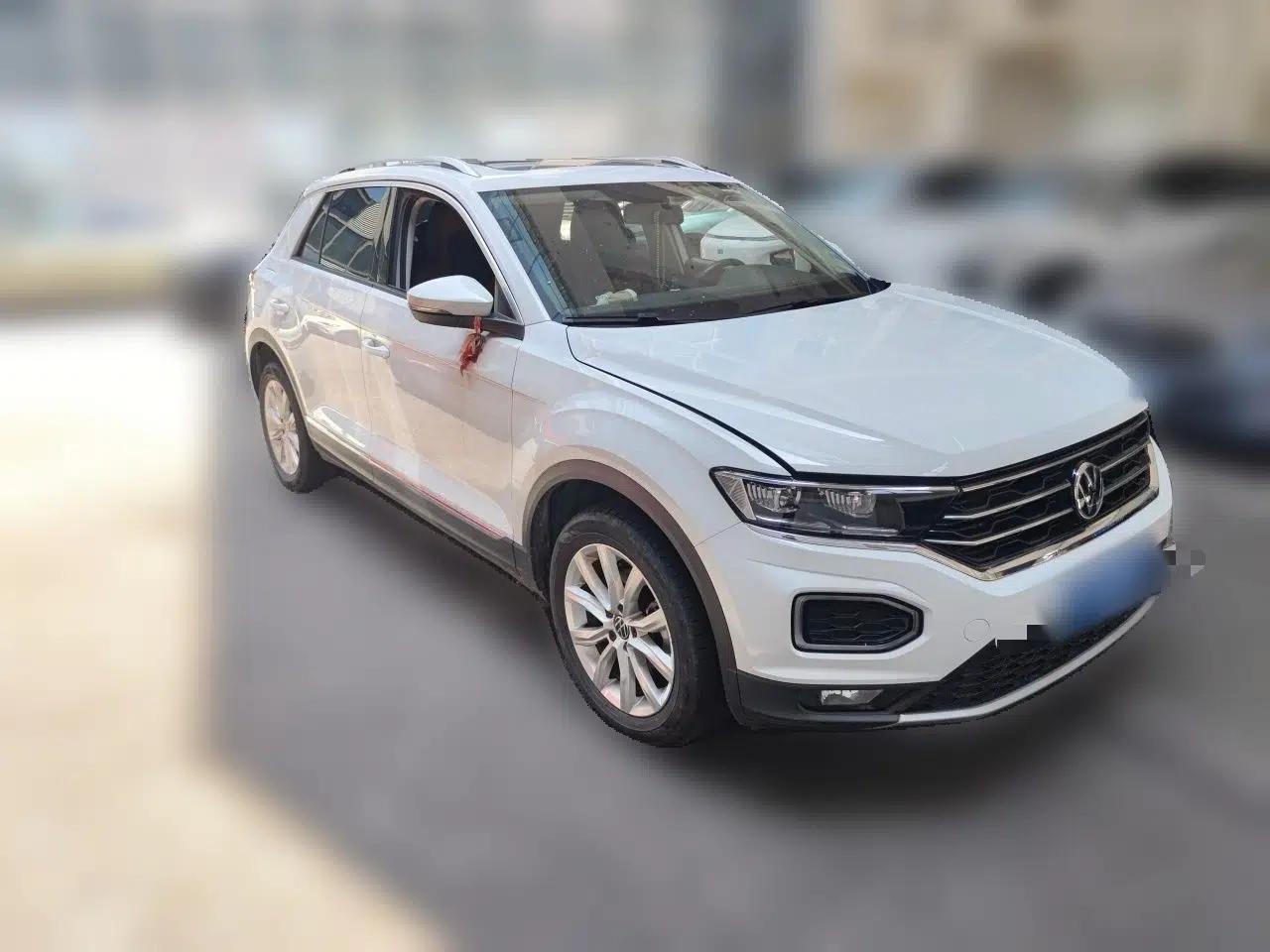 Volkswagen T-ROC 2021 280TSI DSG Two-Wheel Drive Elite Connect Edition — миниатюра 3