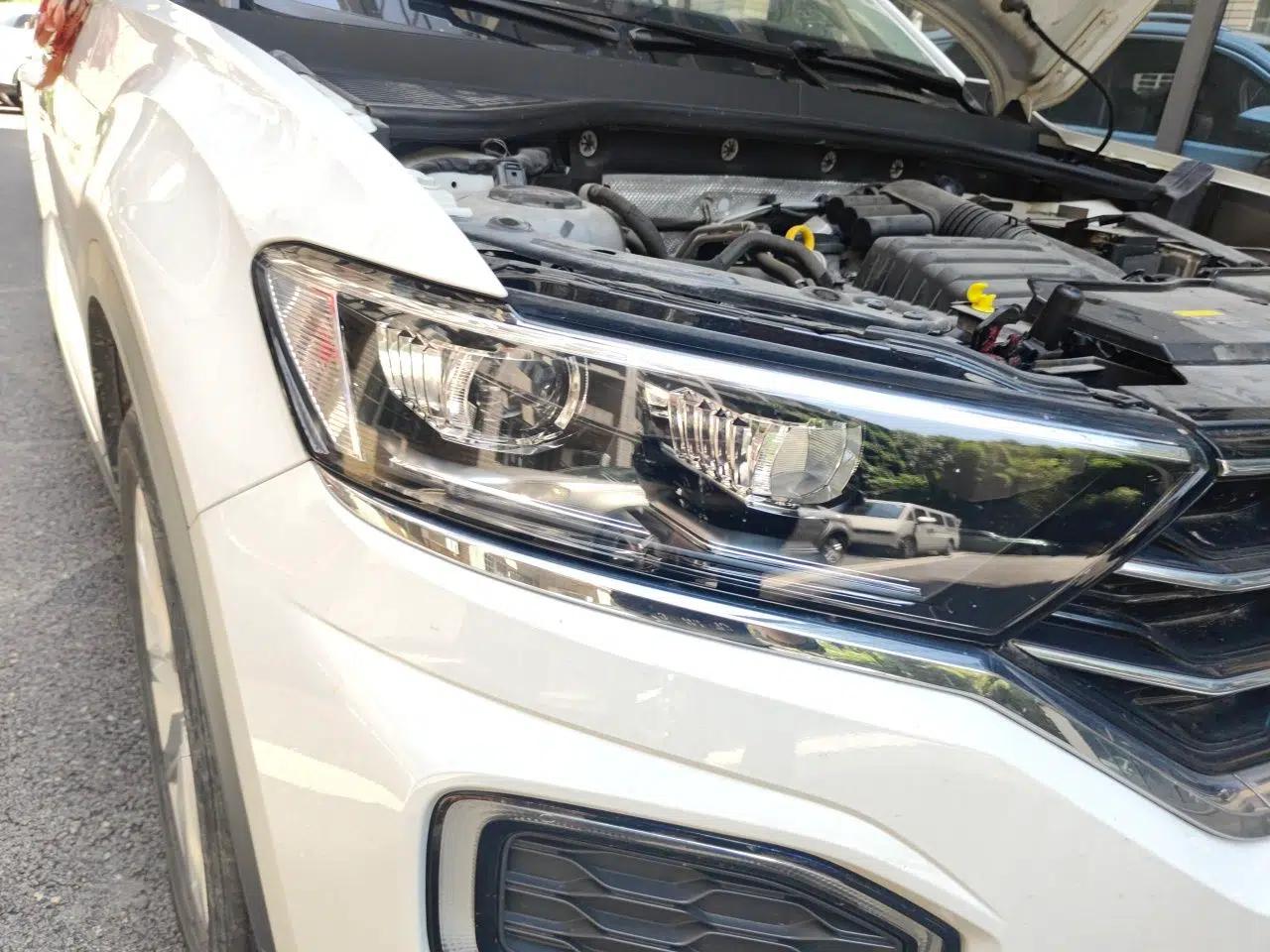 Volkswagen T-ROC 2021 280TSI DSG Two-Wheel Drive Elite Connect Edition — миниатюра 7