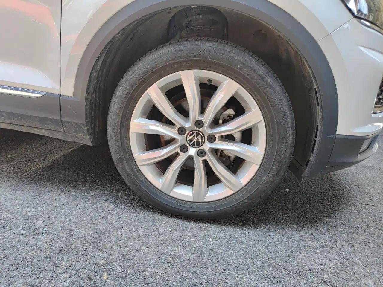 Volkswagen T-ROC 2021 280TSI DSG Two-Wheel Drive Elite Connect Edition — миниатюра 8