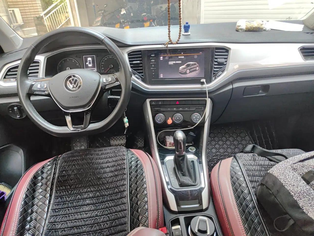 Volkswagen T-ROC 2021 280TSI DSG Two-Wheel Drive Elite Connect Edition — миниатюра 9