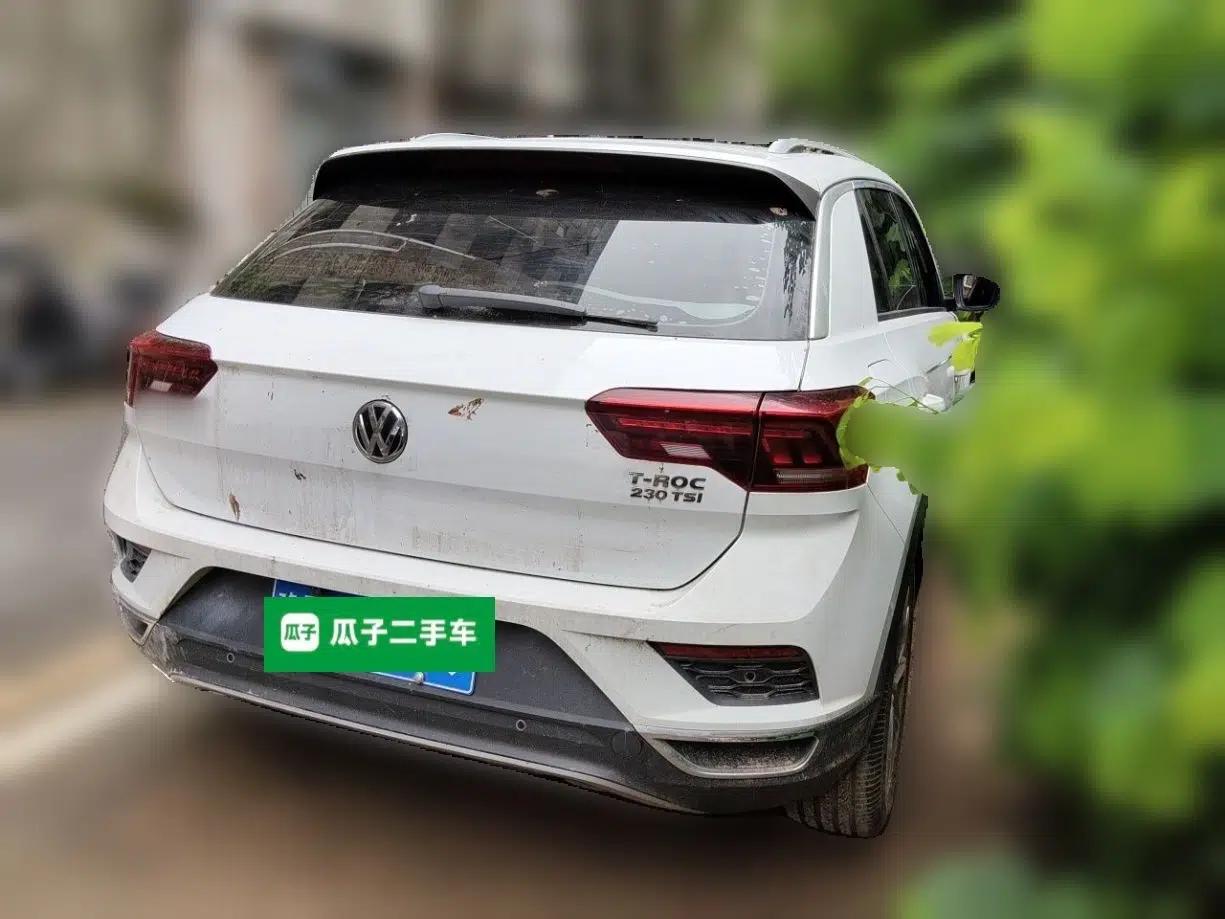 Volkswagen T-ROC 2018 230TSI DSG Two-Wheel Drive Advanced Version China V Standard — миниатюра 6