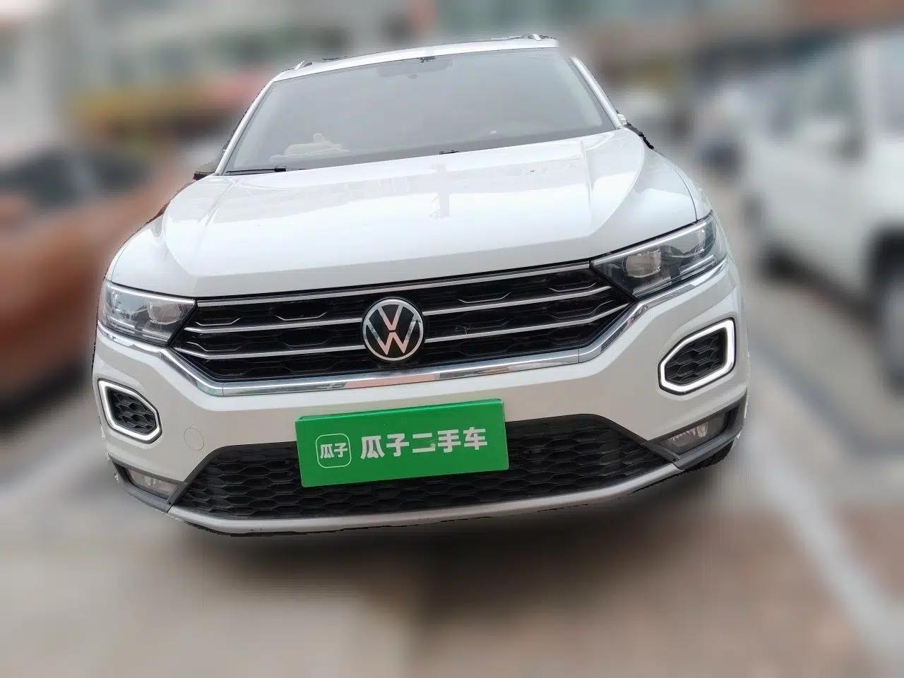 Volkswagen T-ROC 2021 280TSI DSG Two-Wheel Drive Comfort Connect Edition — миниатюра 2