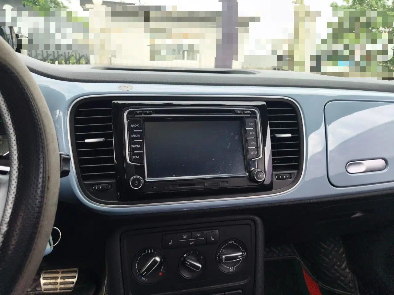 Volkswagen Beetle Beetle 1.2L automatic 4-seater — миниатюра 13