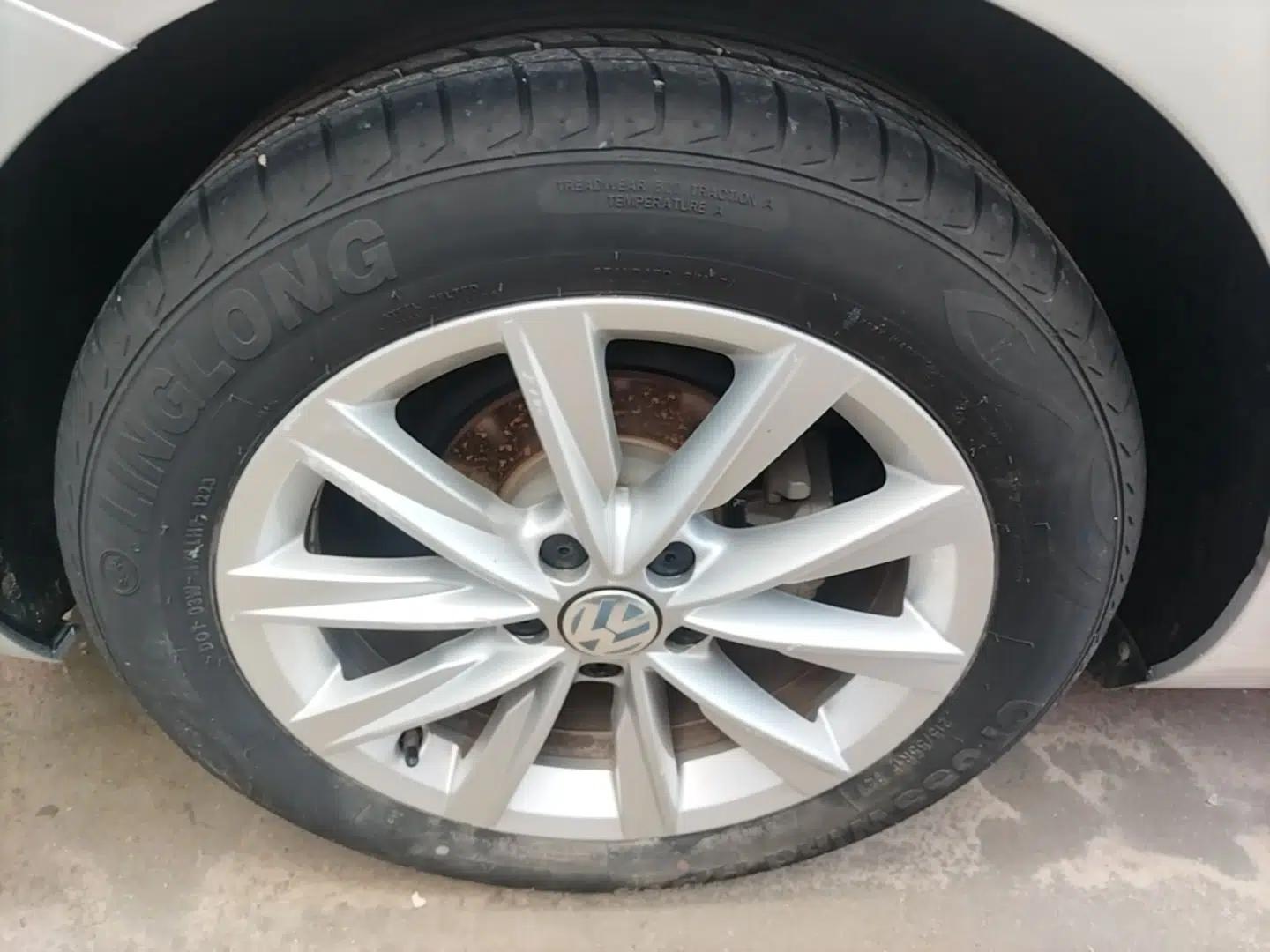 Volkswagen Beetle 2018 180TSI Shangle Model — миниатюра 11