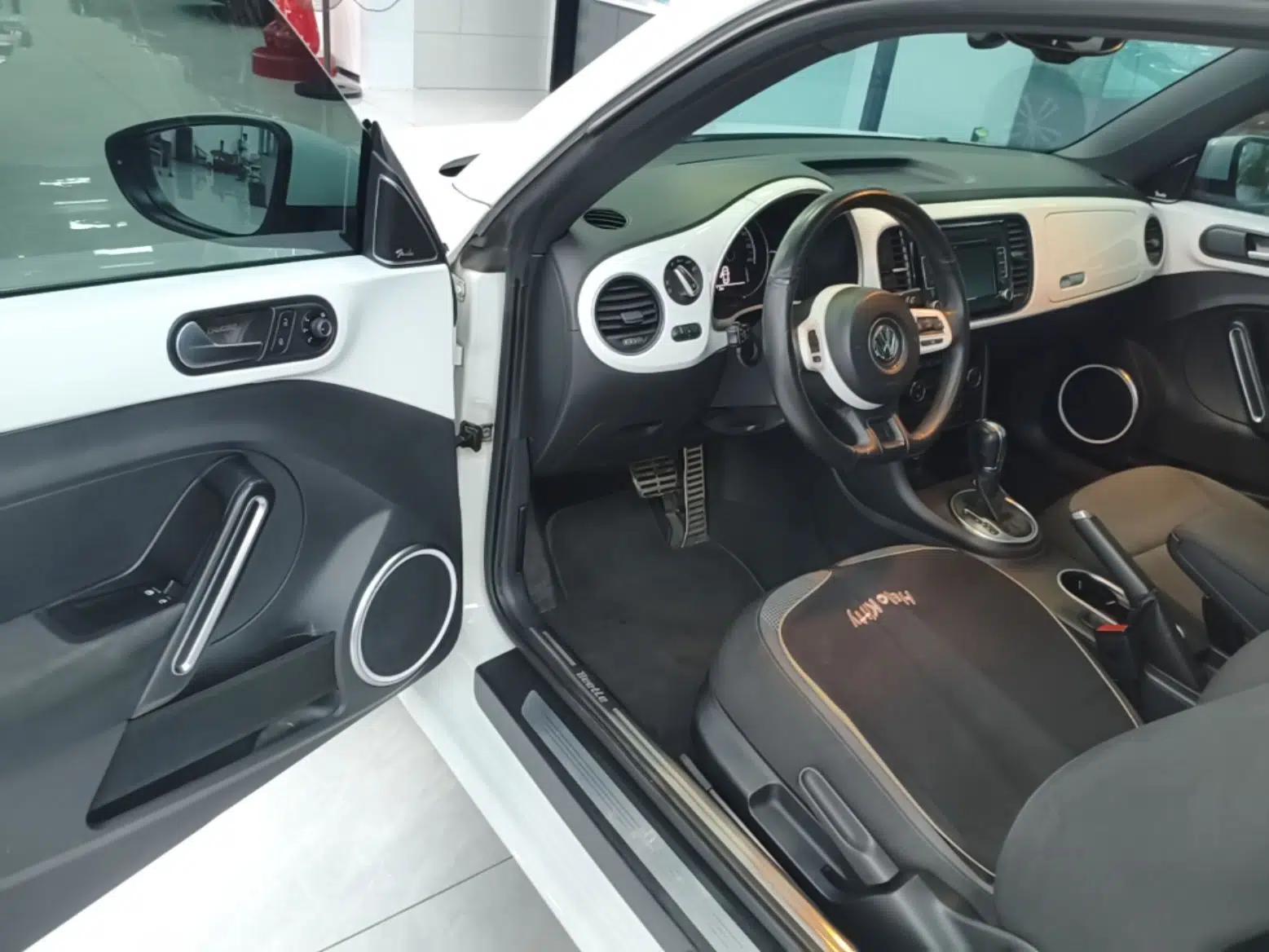 Volkswagen Beetle 2015 280TSI — миниатюра 18