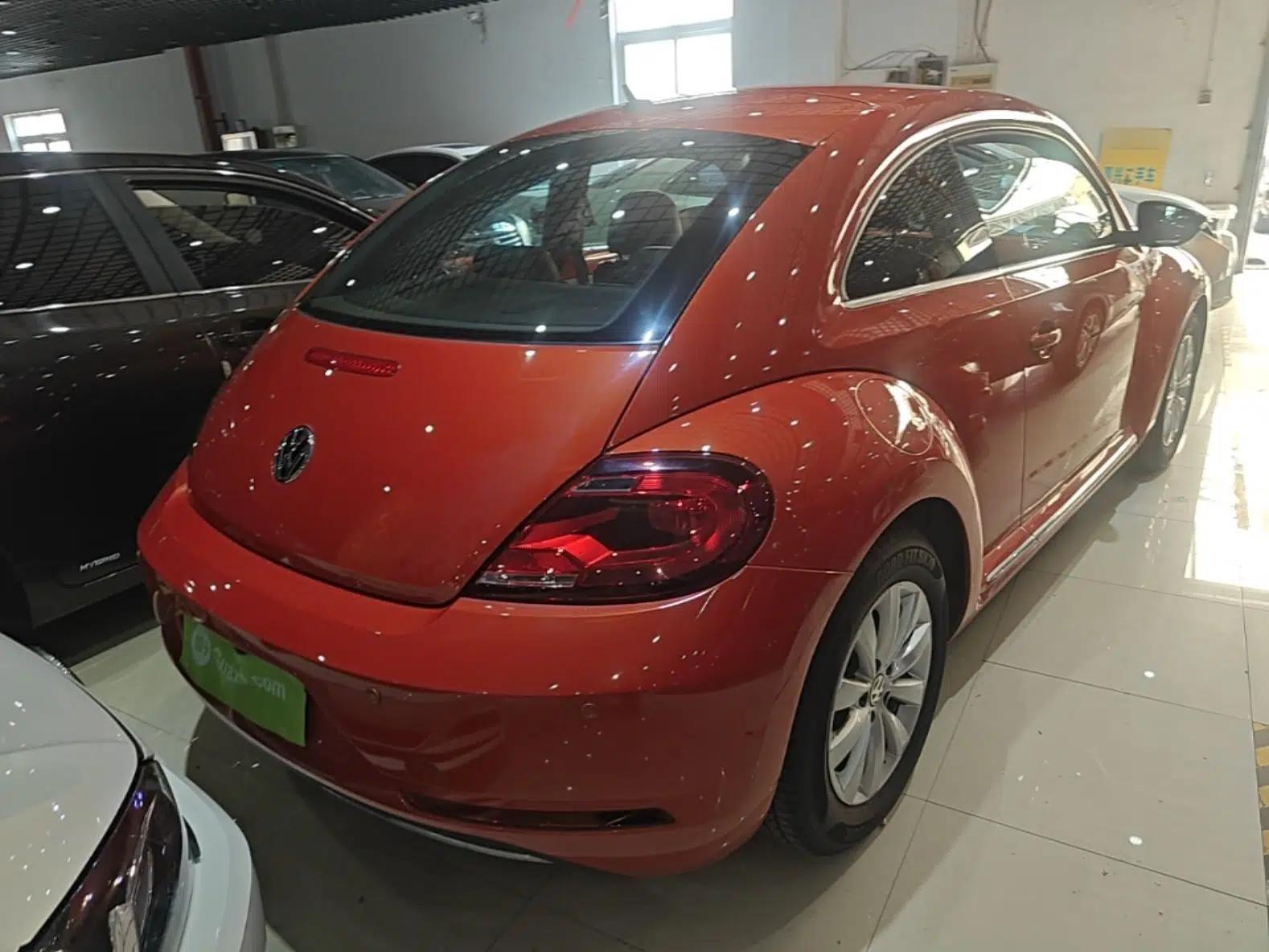 Volkswagen Beetle 2017 180TSI Yile Edition — миниатюра 6