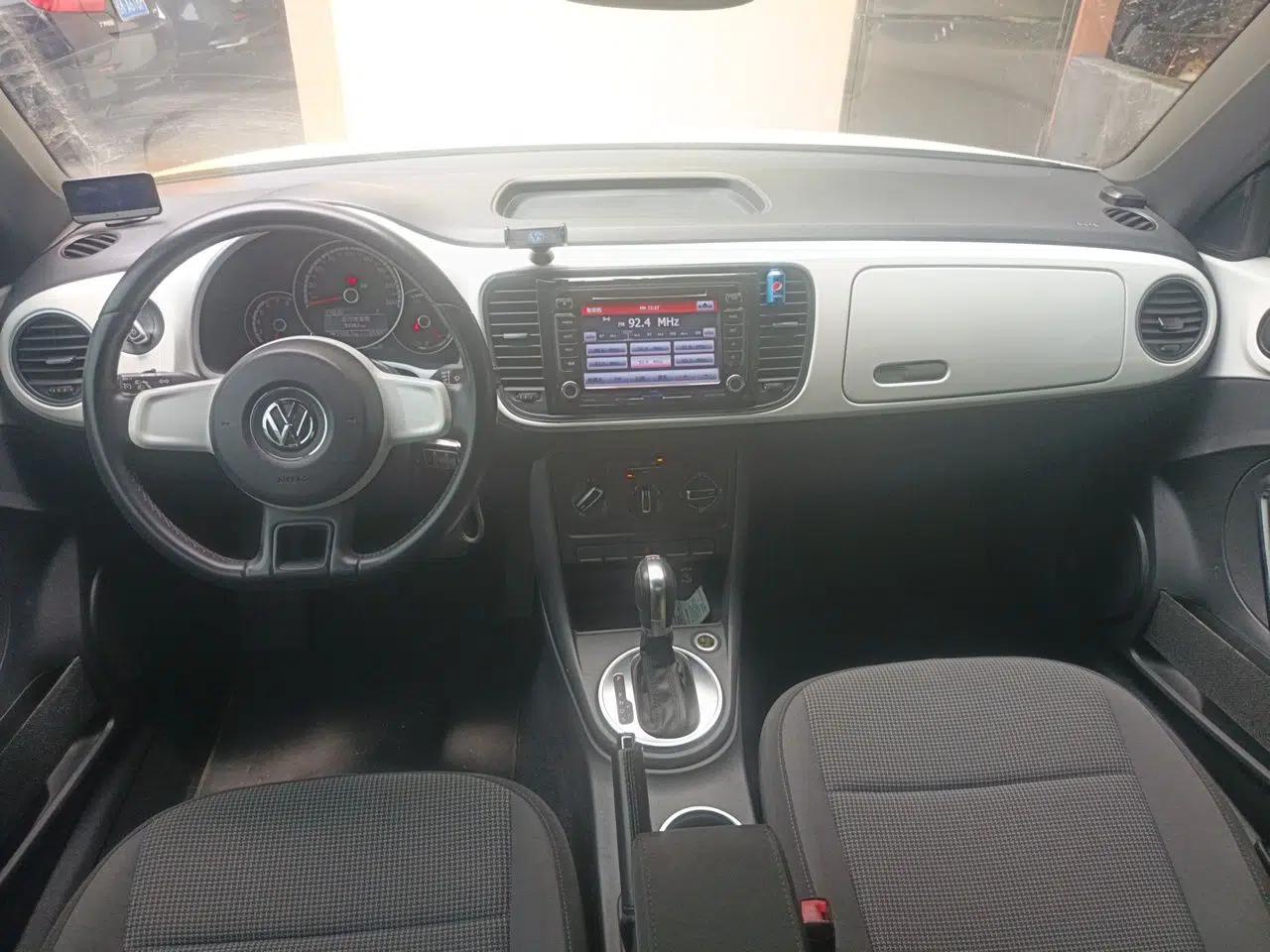 Volkswagen Beetle 2015 280TSI — миниатюра 9