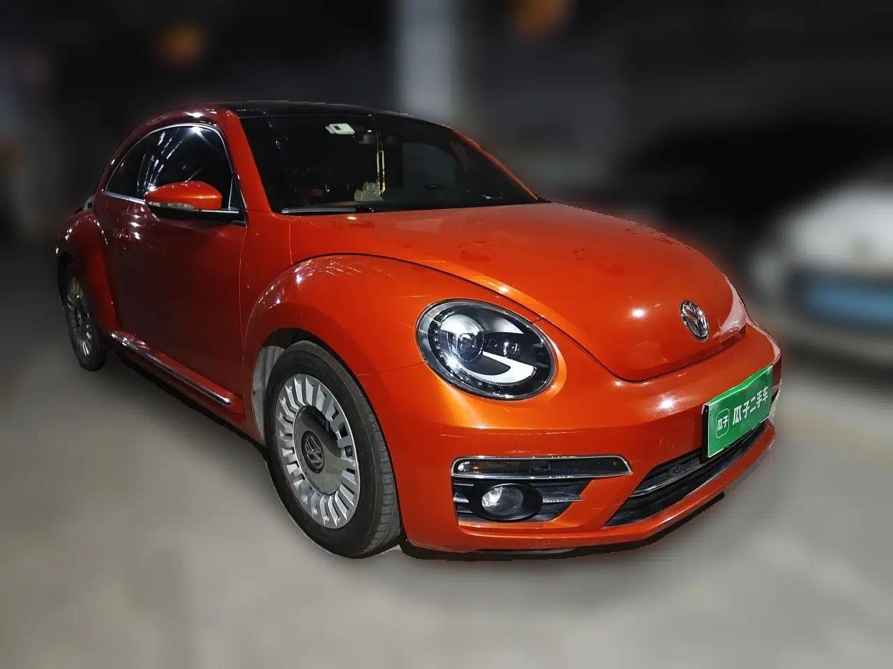 Volkswagen Beetle 2018 180TSI Joyful Orange Edition — миниатюра 3