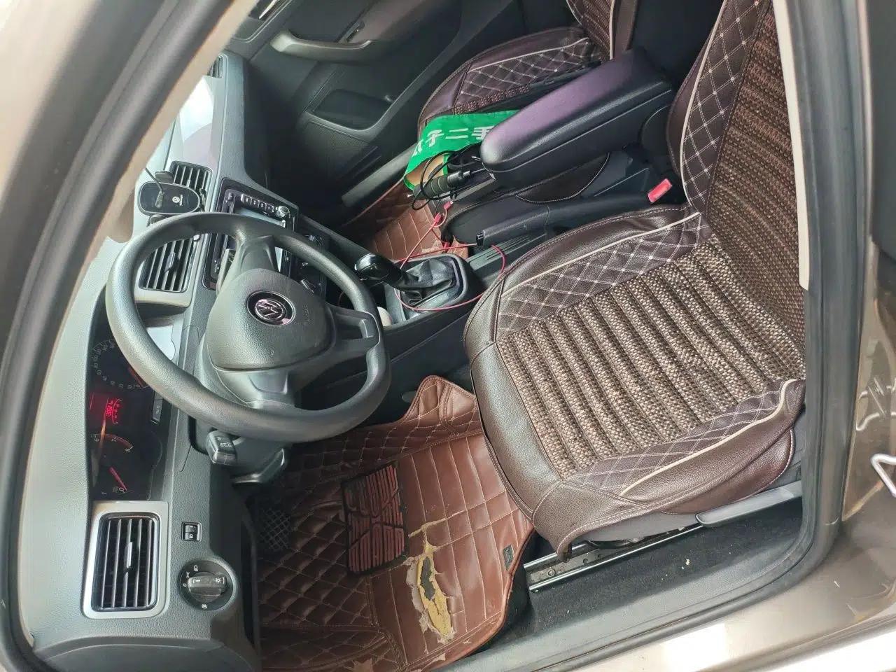 Volkswagen Santana 2015 Haval H6 1.6L Automatic Luxury Model — миниатюра 15