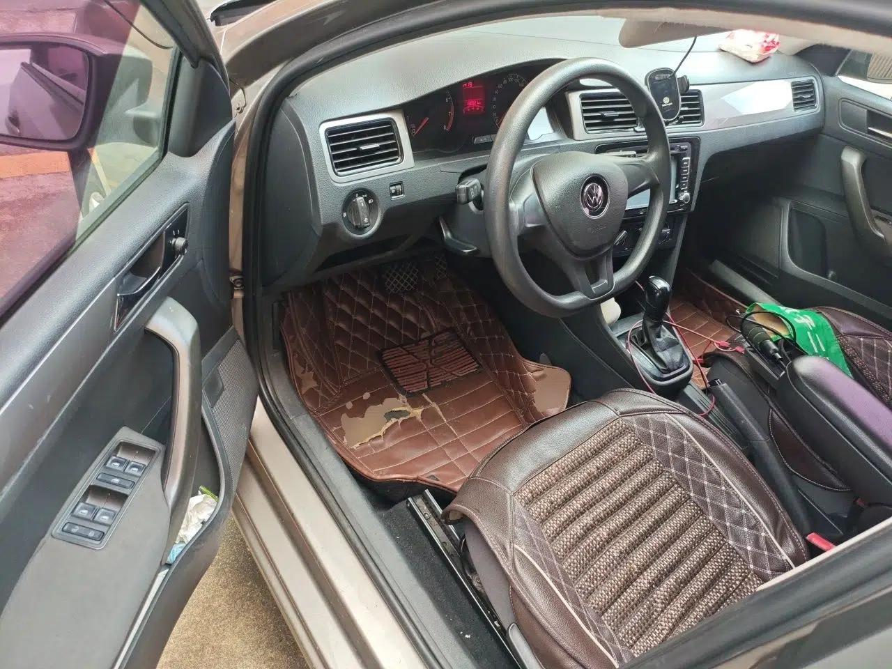 Volkswagen Santana 2015 Haval H6 1.6L Automatic Luxury Model — миниатюра 16
