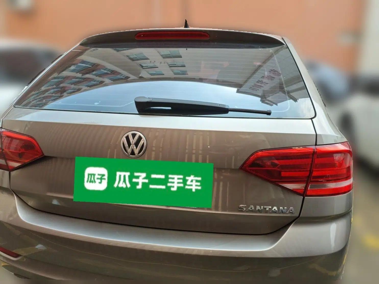 Volkswagen Santana 2015 Haval H6 1.6L Automatic Luxury Model — миниатюра 5